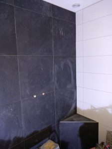 badkamer verbouwen nieuwe tegels